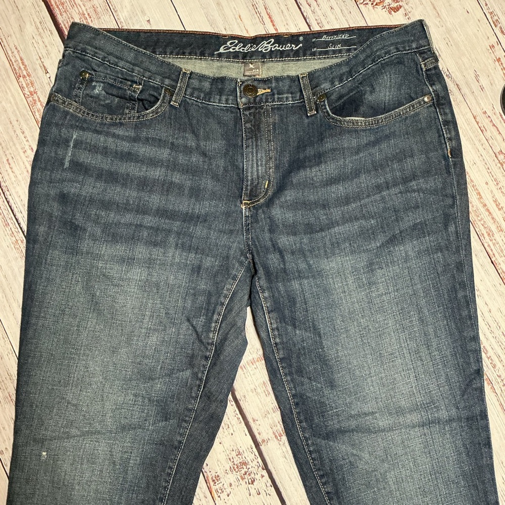 Eddie Bauer Boyfriend Slim Women’s jeans. Size P14. - Picture 4 of 9